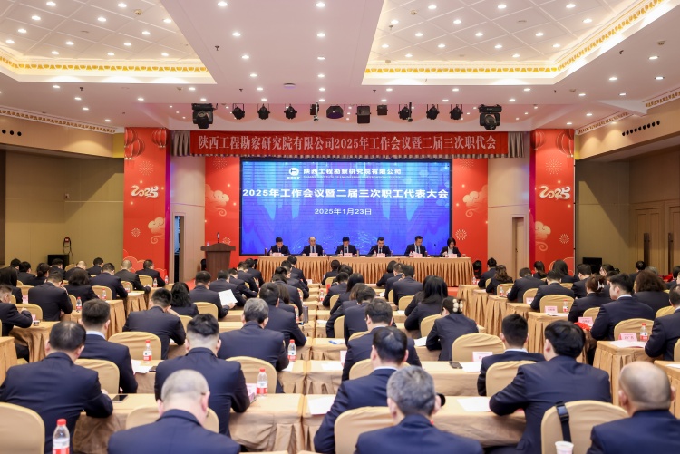 67a40c622d54f.jpg YAN_5156__10862589_a8305602723_plx_副本.jpg